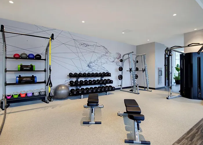 Hampton Inn Montreal Downtown, Qc